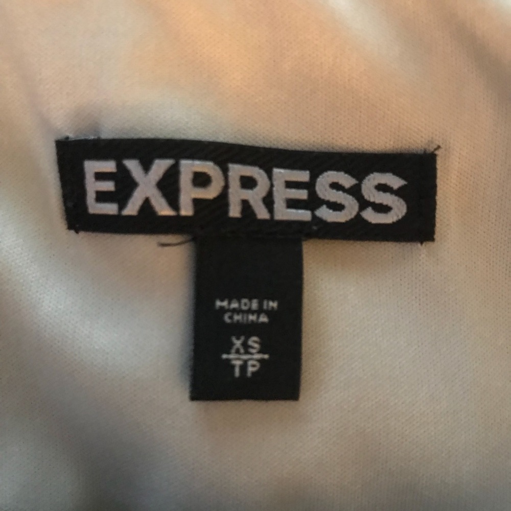 Dress - Picture 3 of 3